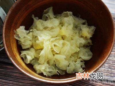 如何做桃胶雪燕皂角米好吃?