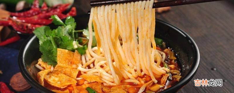 螺蛳粉一般放什么青菜