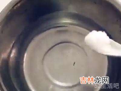红毛丹怎么吃不沾内核皮?
