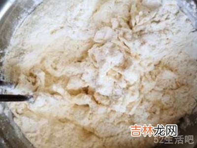 菠萝叶饼子怎么和面?