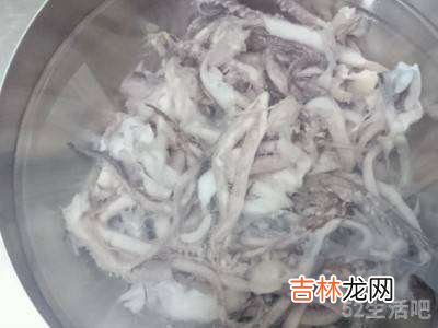 鱿鱼须怎么炒好吃?