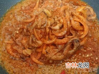 鱿鱼须怎么炒好吃?