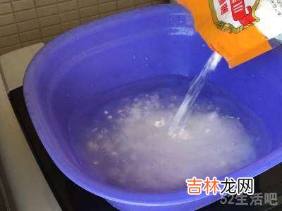 衣服上的番茄汁用什么可以洗掉?