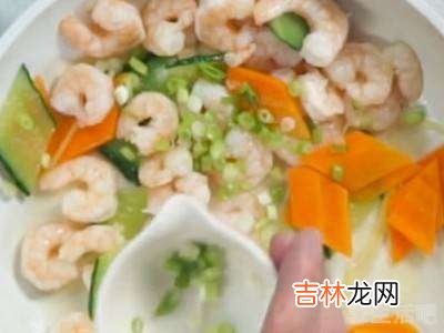 虾怎么炒?