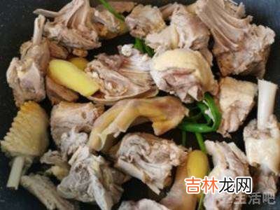 鸭肉怎么炖好吃又营养?