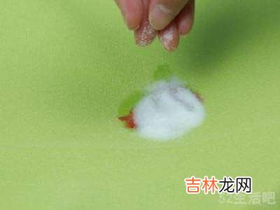 血渍久了怎么洗干净?