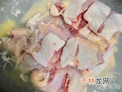 怎么煲猪肚鸡汤?