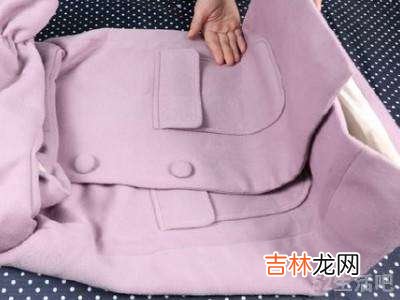 羊绒大衣怎么折叠收纳?