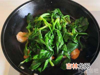 菠菜怎么炒好吃又营养?