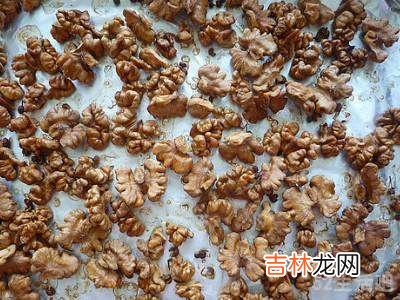 怎样做核桃仁好吃又简单?