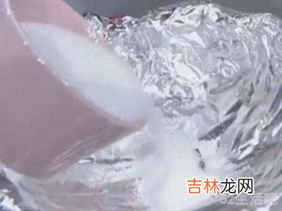 锡箔纸洗银器方法?