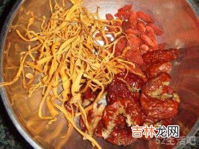 炖肉汤怎么吃?
