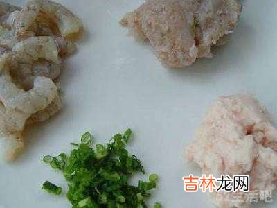 澄粉怎么做水晶饺子?