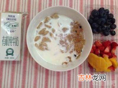 水果麦片怎么冲泡才正确?