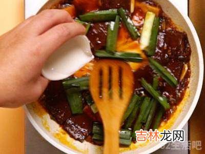 鸭血烧豆腐怎么烧好吃?