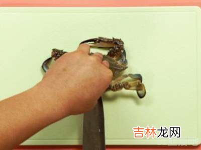 冻梭子蟹怎么蒸才不空?