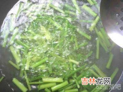 拌芹菜怎么拌?