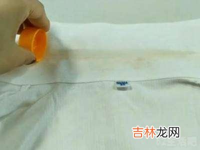 白衬衫领子发黄怎么洗白小妙招?