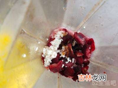 如何榨杨梅汁?