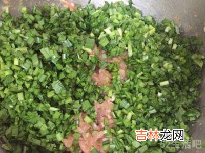 韭菜肉馅怎么调?