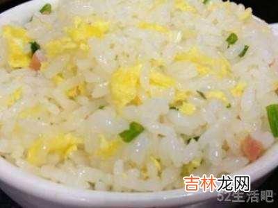 蛋炒饭如何把湿米饭炒干?