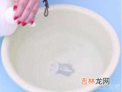 衣服被染色怎么办怎么洗得掉?