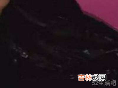 白衣服染上火锅底料怎么处理?