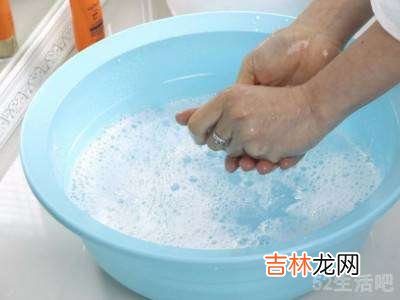 亚麻衣服缩水了怎么恢复?