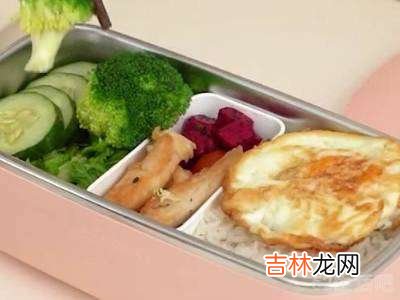 自加热饭盒怎么使用?