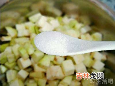 茄子青椒包子馅怎么调?