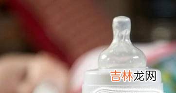新生兒奶瓶怎麽選擇初生嬰兒選擇什麽奶瓶好?