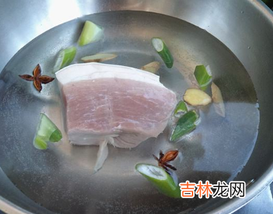怎样去除猪肉的骚臭味