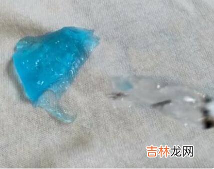 水晶泥弄到毛绒被单上怎么办