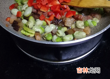 蚕豆米怎么和肉一起炒