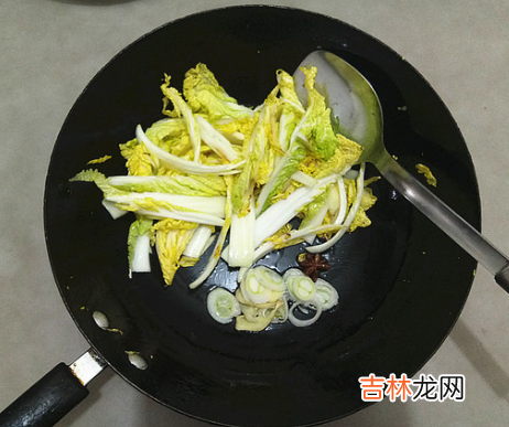 炒豆腐泡怎么做