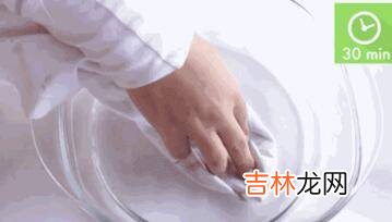 黑墨水弄到衣服上怎么洗掉