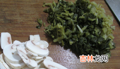 黄豆芽和平菇怎么炒好吃