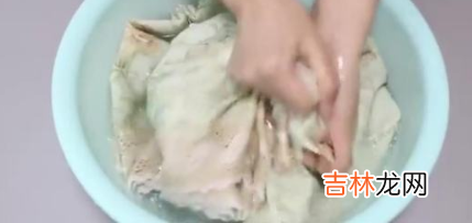 膏药弄床单上怎么洗掉
