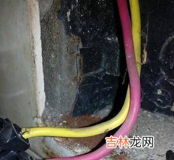 五孔插座怎么接线?