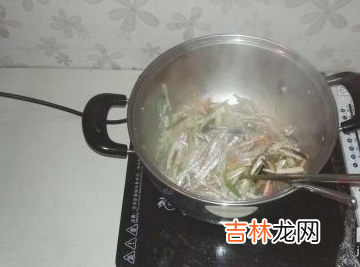 白萝卜和胡萝卜怎么炒好吃