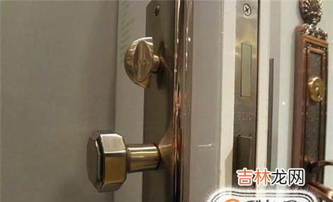 自家的防盗门锁不好开怎么办?