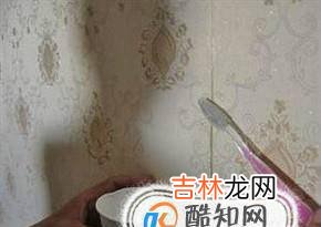 壁纸开裂开边翘边怎么办?