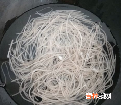 白菜粉条猪肉怎么炒好吃又简单