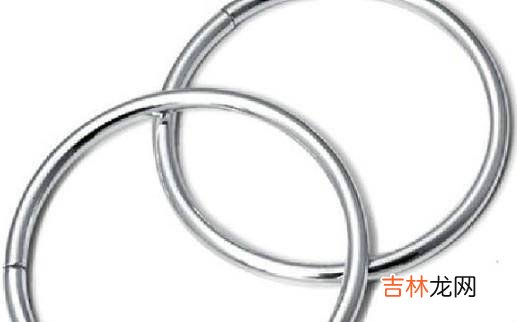 银镯子哪个好如何挑选银镯子?