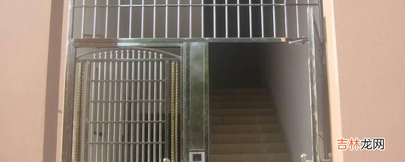 不锈钢门怎么清洗才能光亮如新