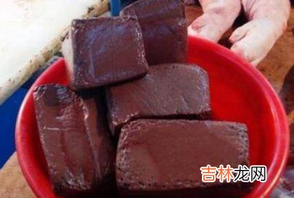 牛血怎么做成血块