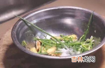 鱼头豆腐汤怎么做又浓又白