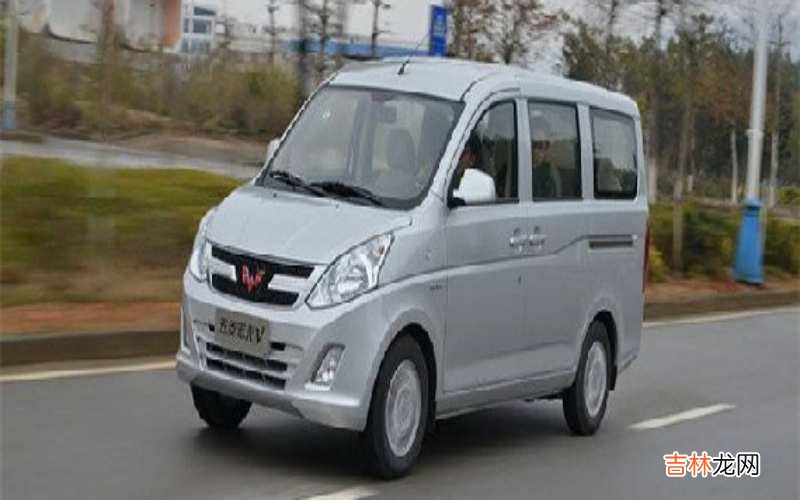 五菱荣光v属于面包车还是mpv?