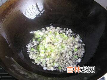 韭菜菜卷蒸多长时间