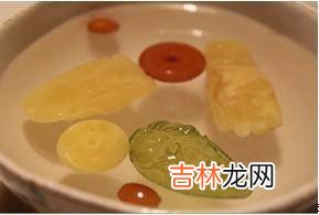蜜蜡怎么辨别真假盐水